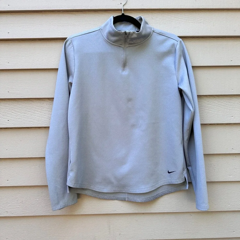 Nike Therma-FIT Womens Medium Quarter Zip Pullover Light Grey Activewear Top